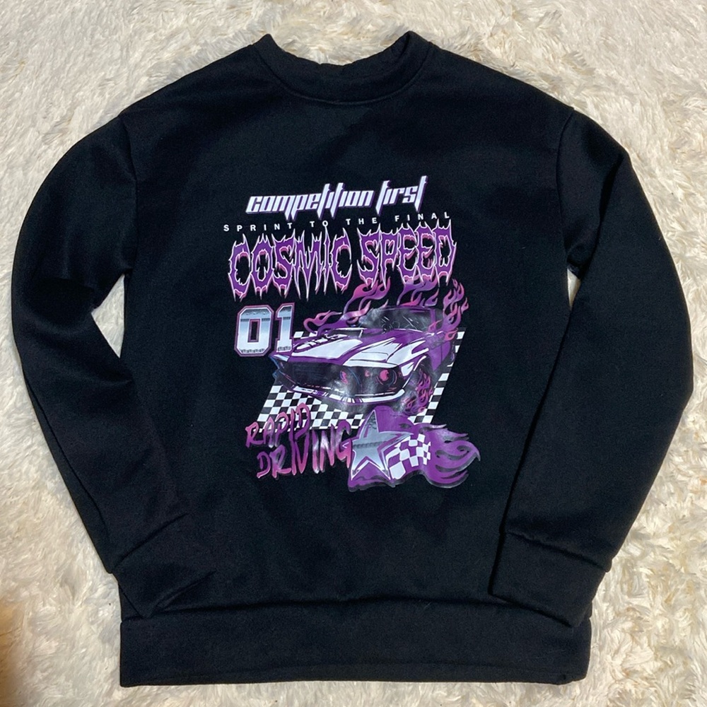 Sweatshirt